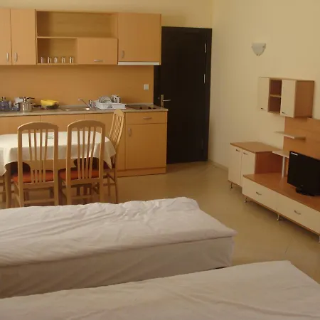 Bratanov Sunset Beach 4 Слънчев бряг