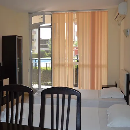 Bratanov Sunset Beach 4 Апартхотел Слънчев бряг